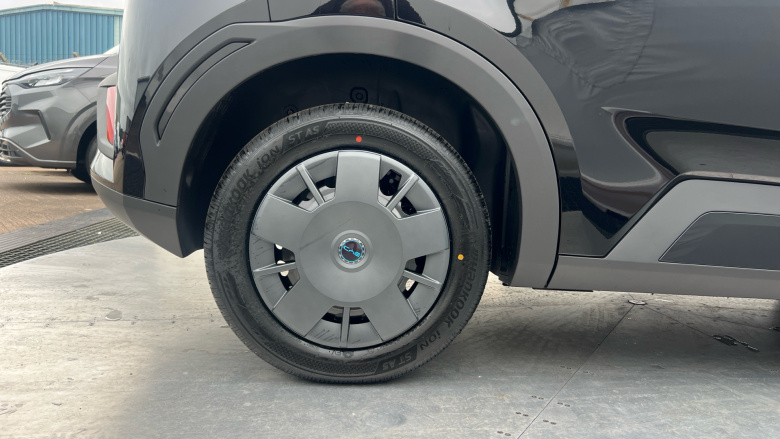 BYD Dolphin Surf 65kW Active 30kWh 5dr Auto Electric Hatchback